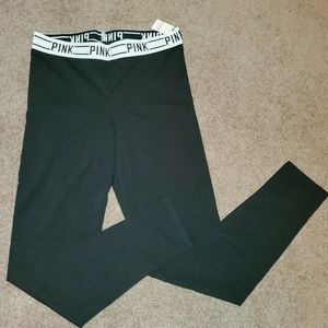 🆕️ NFL Victoria Secret PINK Black Leggings